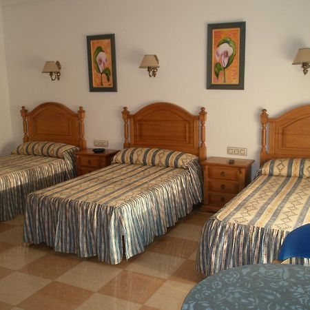 Hostal Los Rosales Alcaraz Rom bilde