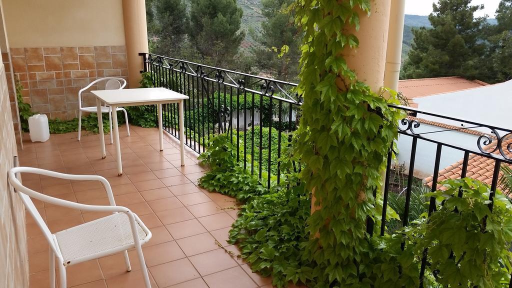 Hostal Los Rosales Alcaraz Rom bilde