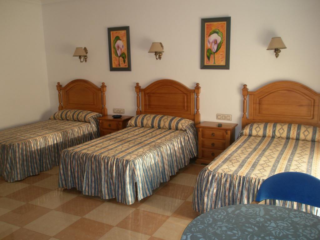 Hostal Los Rosales Alcaraz Rom bilde